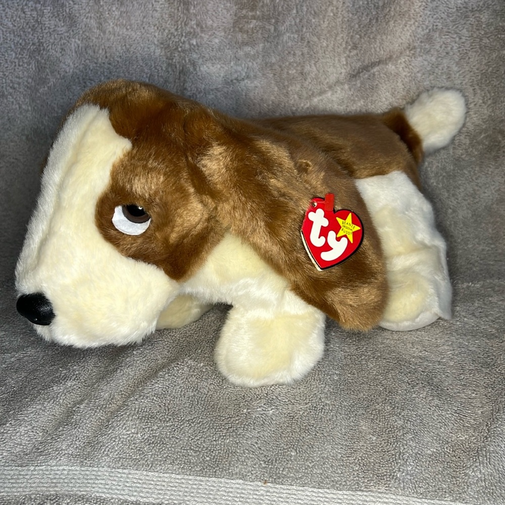 Tracker (Beanie Buddy- Beanie Baby)